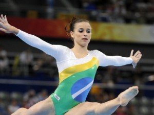 Jade Barbosa passa por cirurgia no joelho e está fora dos Jogos Olímpicos de Tóquio